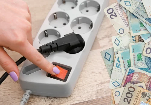 Urzędy zalane wnioskami o bon energetyczny! Pieniędzy na koncie jednak długo nie zobaczymy