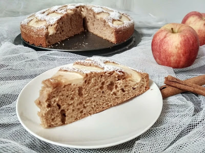 Ciasto cynamonowe z jabłkami