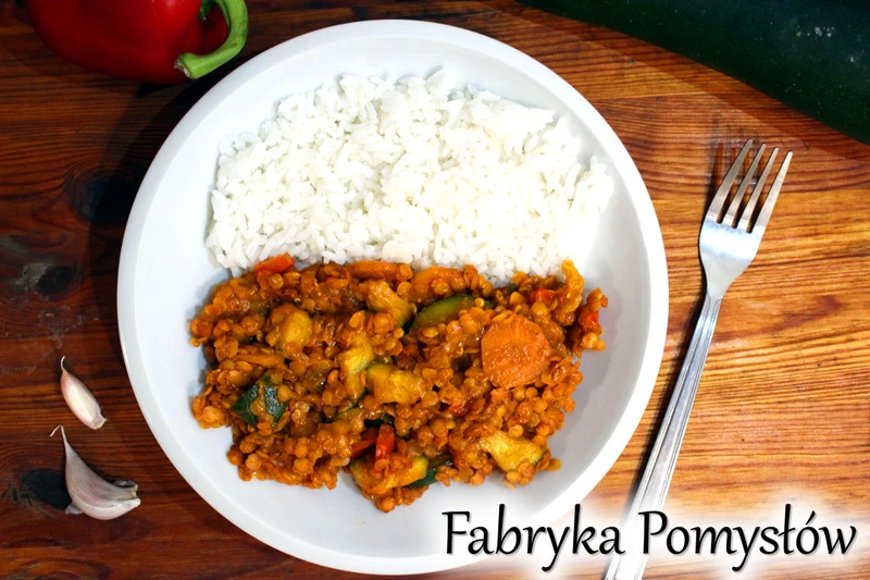 Curry z soczewicą i warzywami