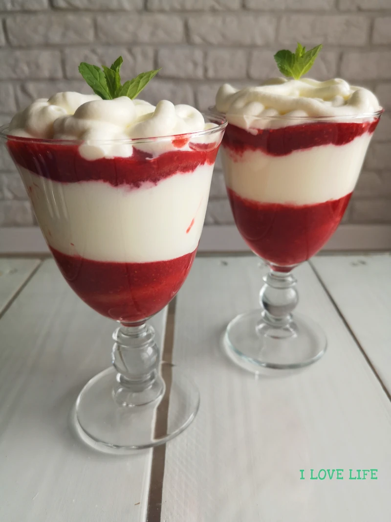 Owocowe tiramisu