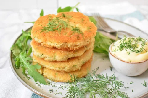 Domowe burgery rybne