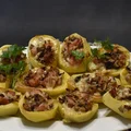 Pieczone ziemniaki z pieczarkami