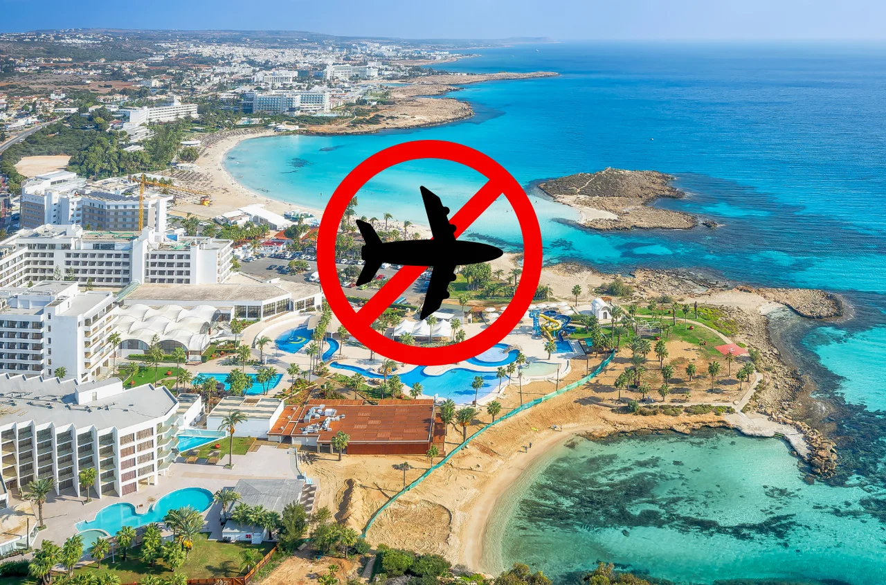 Popularne linie lotnicze ograniczają loty z Polski tuż przed wakacjami! Chodzi o uwielbiany urlopowy kierunek