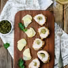ROLADKI Z KURCZAKA Z BAZYLIOWYM PESTO I ORZECHAMI