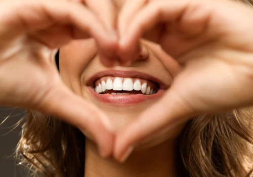 Światowy Dzień Uśmiechu: Jak Uśmiech Może Zmienić Twój Dzień