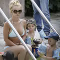 Nowe fakty z życia Britney Spears pod kuratelą ojca. Głos zabrali najbliżsi artystki w tym matka!