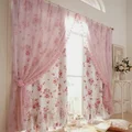 Różane zasłony w stylu angielskim