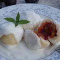 Knedle ze śliwką