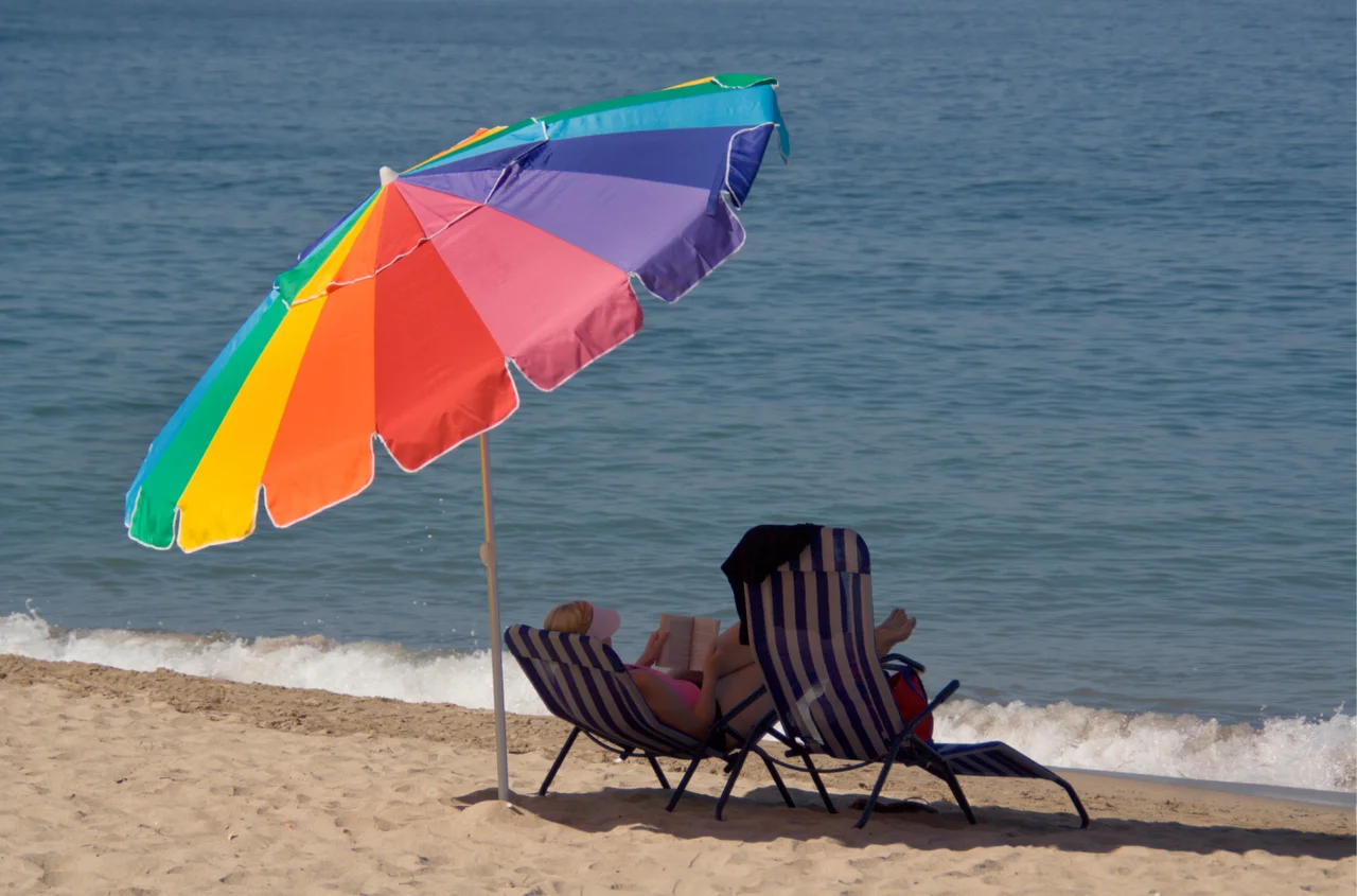 4 DODATKOWE dni wolne w 2026 roku? Petycja trafiła już do Senatu - zmiany ucieszą miliony Polaków