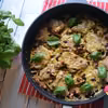 POLĘDWICZKI WIEPRZOWE W SOSIE Z BALLANTINES, ŻURAWINĄ, CHILLI I SUSZONYM POMIDOREM