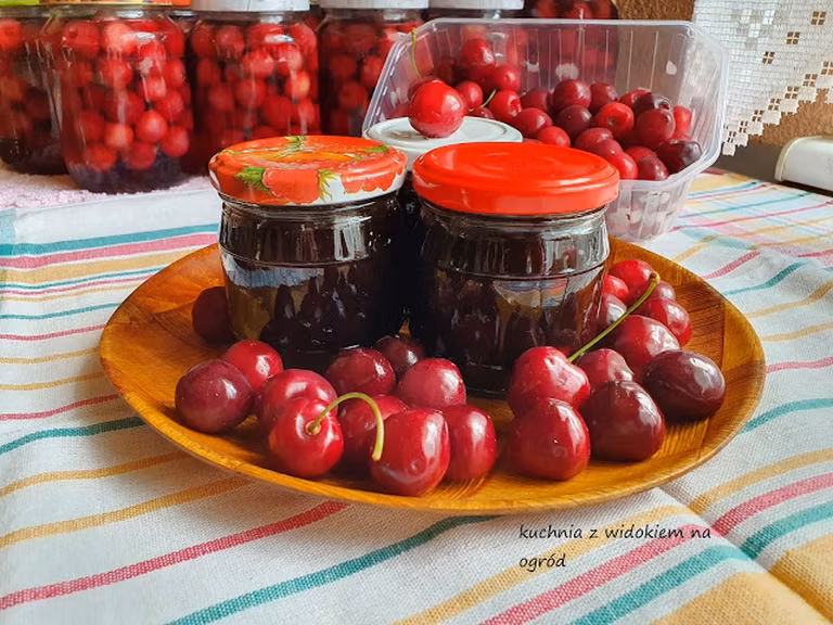 Powidła z czereśni bez mieszania