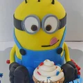 Torcik z minionkiem