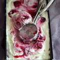 Lody sernikowe z wiśniami