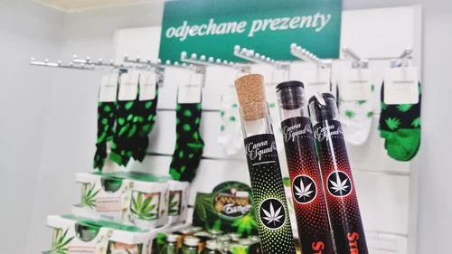 Skutki ubocze CBD- Czy konopie jako przyszłość medycyny ?