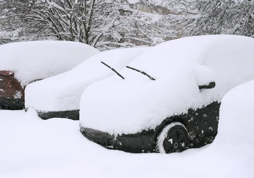Nawet 50 centymetrów śniegu! IMGW wydało alerty dla wielu miejscowości w Polsce