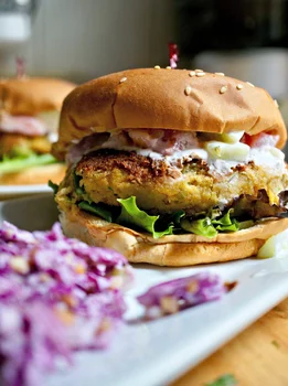Burger z Falafelem