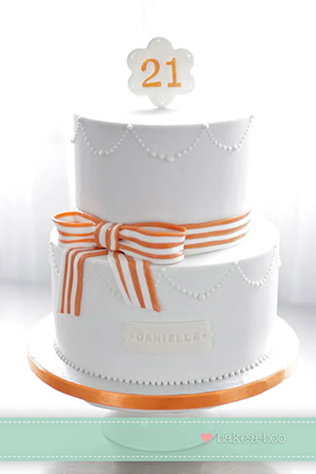 Tort z okazji 21 urodzin