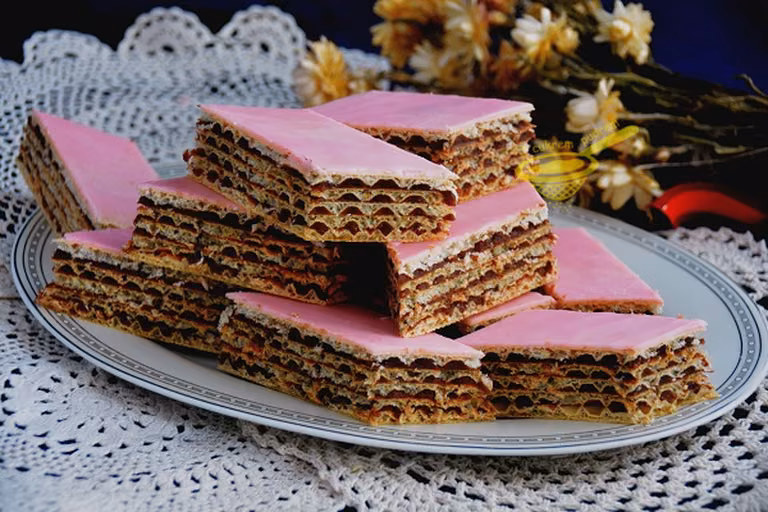 wafel czekoladowo - owocowy (z galaretką)