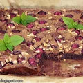Brownie z malinami, orzeszkami i korzenną nutą