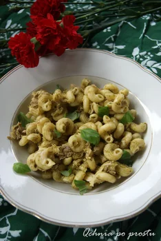 Ekspresowy makaron z tuńczykiem i pesto