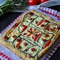 Tarta z ciasta francuskiego ze szparagami