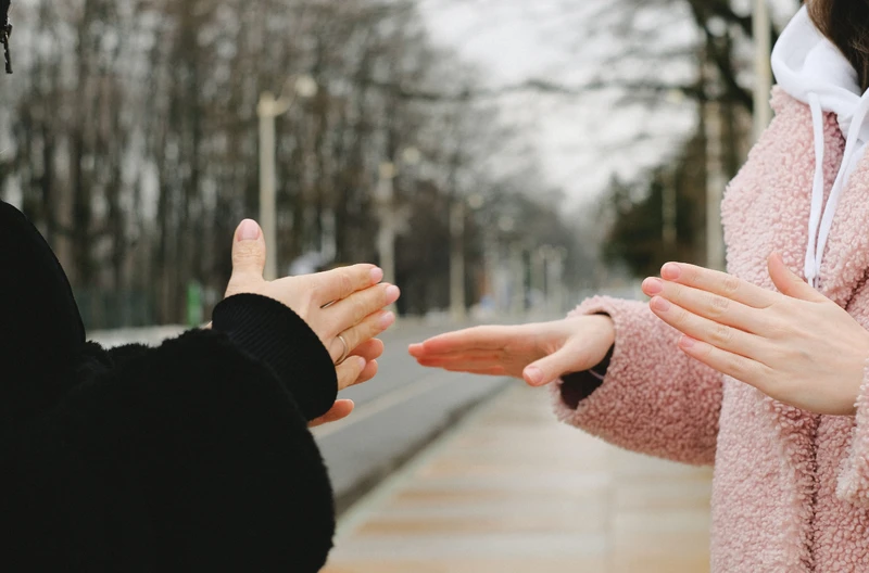 Międzynarodowy Dzień Głuchych i Języka Migowego: Wielki Krok ku Zrozumieniu