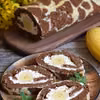 Rolada z masą twarogową i bananami