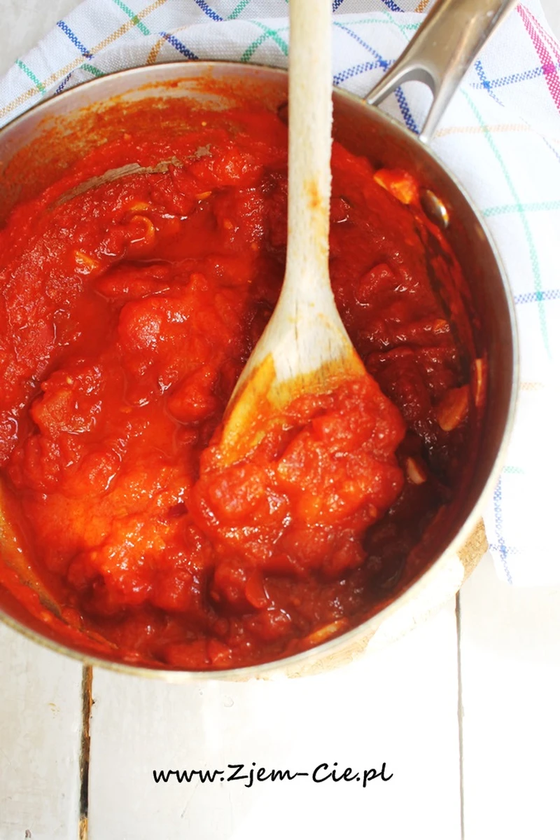 Sos pomidorowy do pizzy, makaronu, warzyw, zapiekanek i na grilla