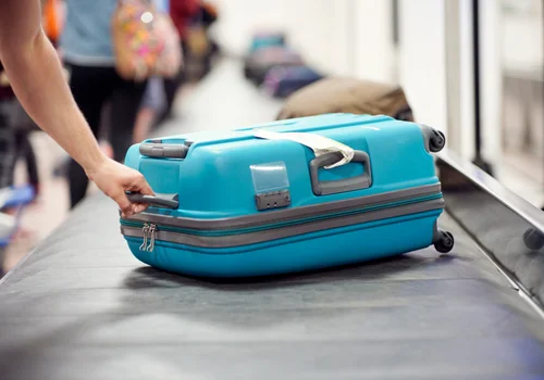 Nie trać czasu! Odkryj tajemnicę ekspresowego odbioru bagażu na lotnisku!