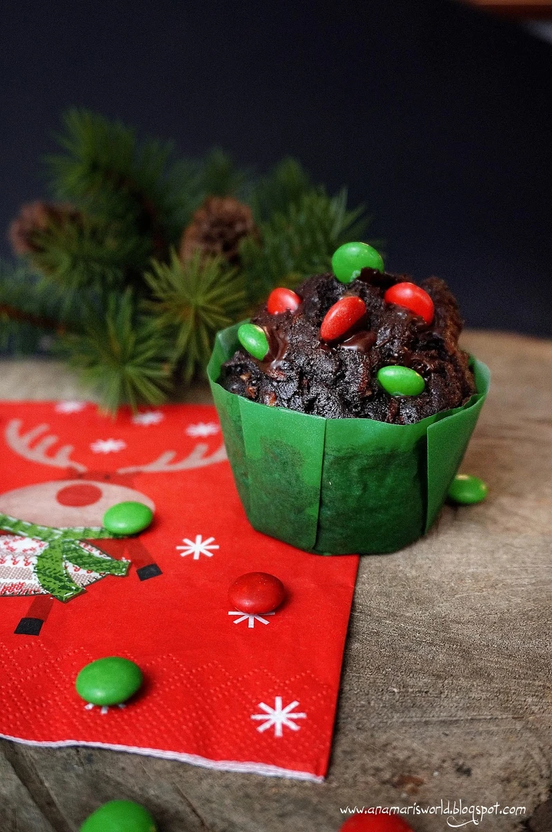 Muffinki marchewkowe z drażetkami M&M's