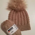 Czapka na drutach