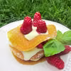 PLACUSZKI JAGLANE Z MASCARPONE I MALINAMI