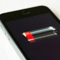 JAK PRZEDŁUŻYĆ ŻYWOTNOŚĆ BATERII W TELEFONIE?