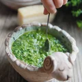 Pesto z czosnku niedźwiedziego