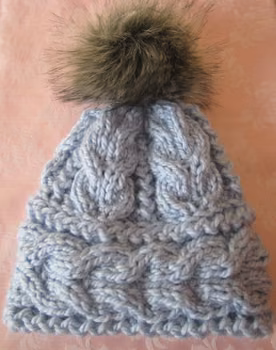 Czapka  na drutach