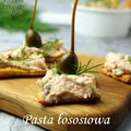 Pasta łososiowa z kaparami