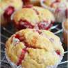 Super proste muffiny jogurtowe z truskawkami
