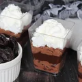 Deser CZEKOŚLIWKA - czekoladowy deser ze śliwkami bez pieczenia
