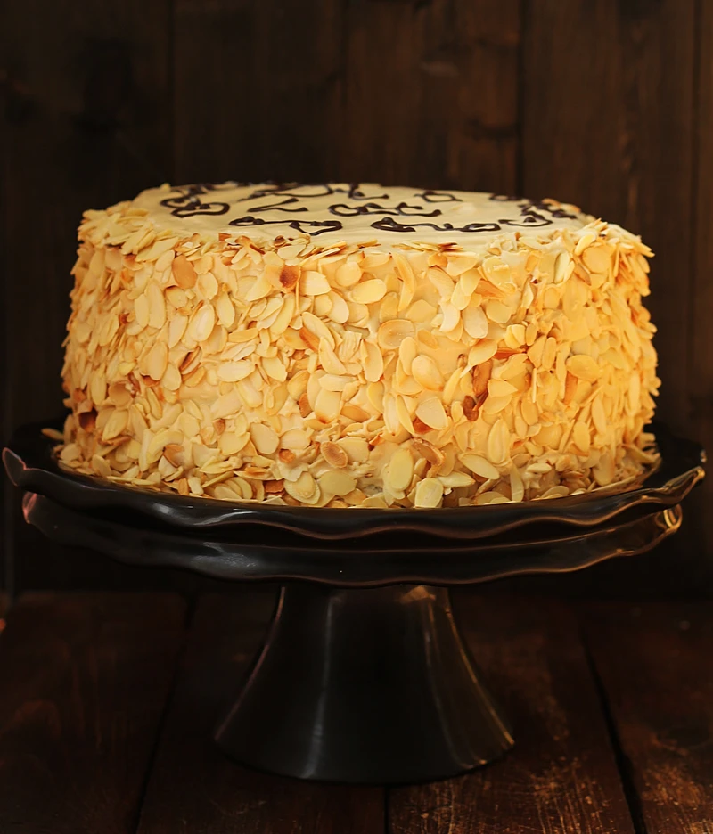 Kawowy tort z kremem mascarpone