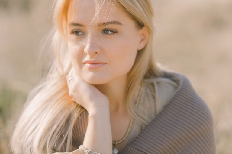 Jak przedłużyć trwałość farby do włosów blond?