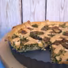 Tarta ze szpiakiem, grzybami i chorizo