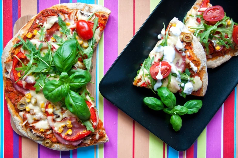 Pizza z mąki razowej