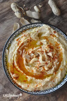 Hummus z masłem orzechowym