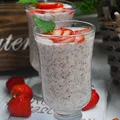 Pudding chia z truskawkami