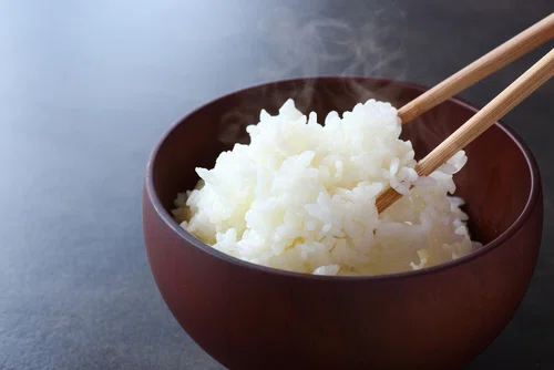 JAK SZYBKO podgrzać ryż?