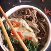 Zupa Chicken Soba z owocami Goji i chilli