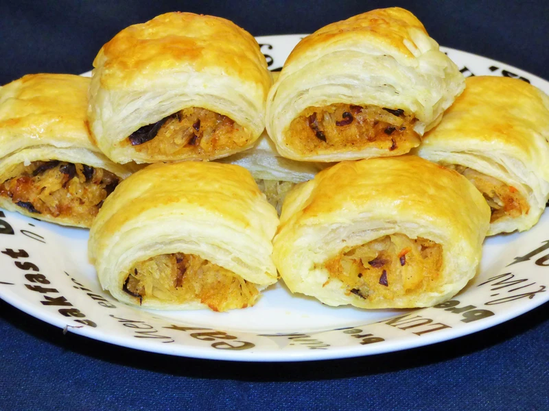 Kapuśniaczki w cieście francuskim