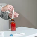 W Internecie wysyp ofert jodku potasu i płynu Lugola! Co na to lekarze?