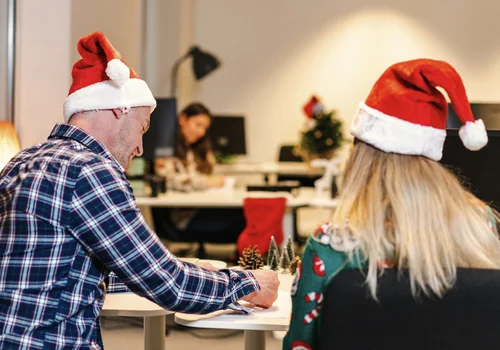 Dodatki świąteczne 2025! Tyle mogą otrzymać pracownicy na Boże Narodzenie - są 2 możliwości