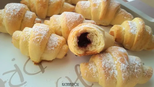 Rogaliki krucho- drożdżowe